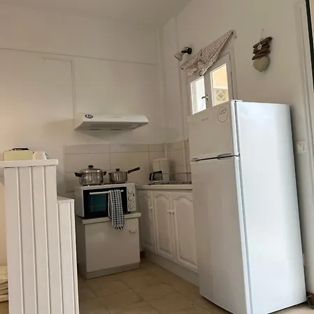 Sela's Corfu Agios Georgios (Corfu)