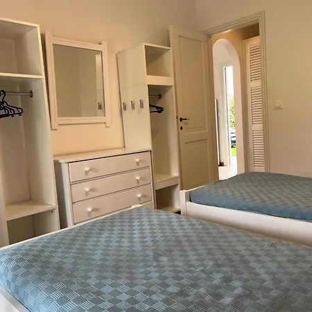 Sela's Corfu Агиос-Георгиос