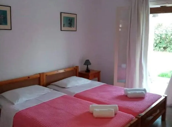 Апартаменты Sela's Corfu *