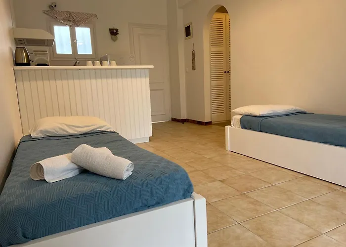 Апартаменты Sela's Corfu