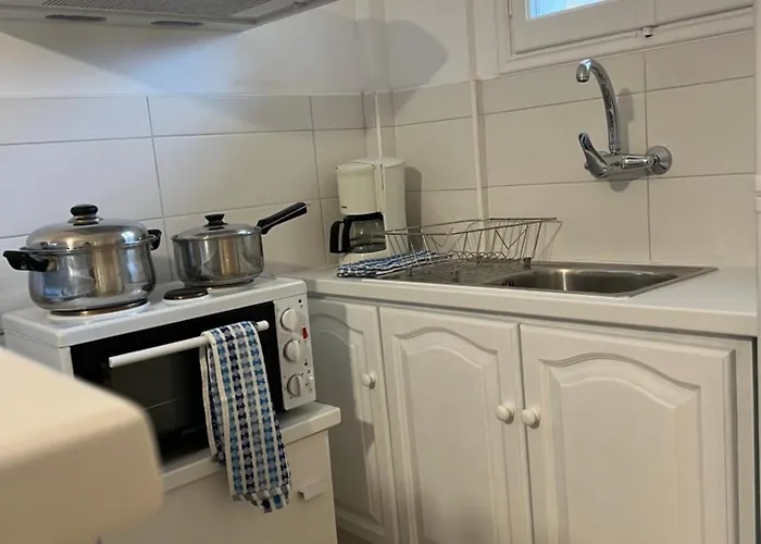 Апартаменты Sela's Corfu *